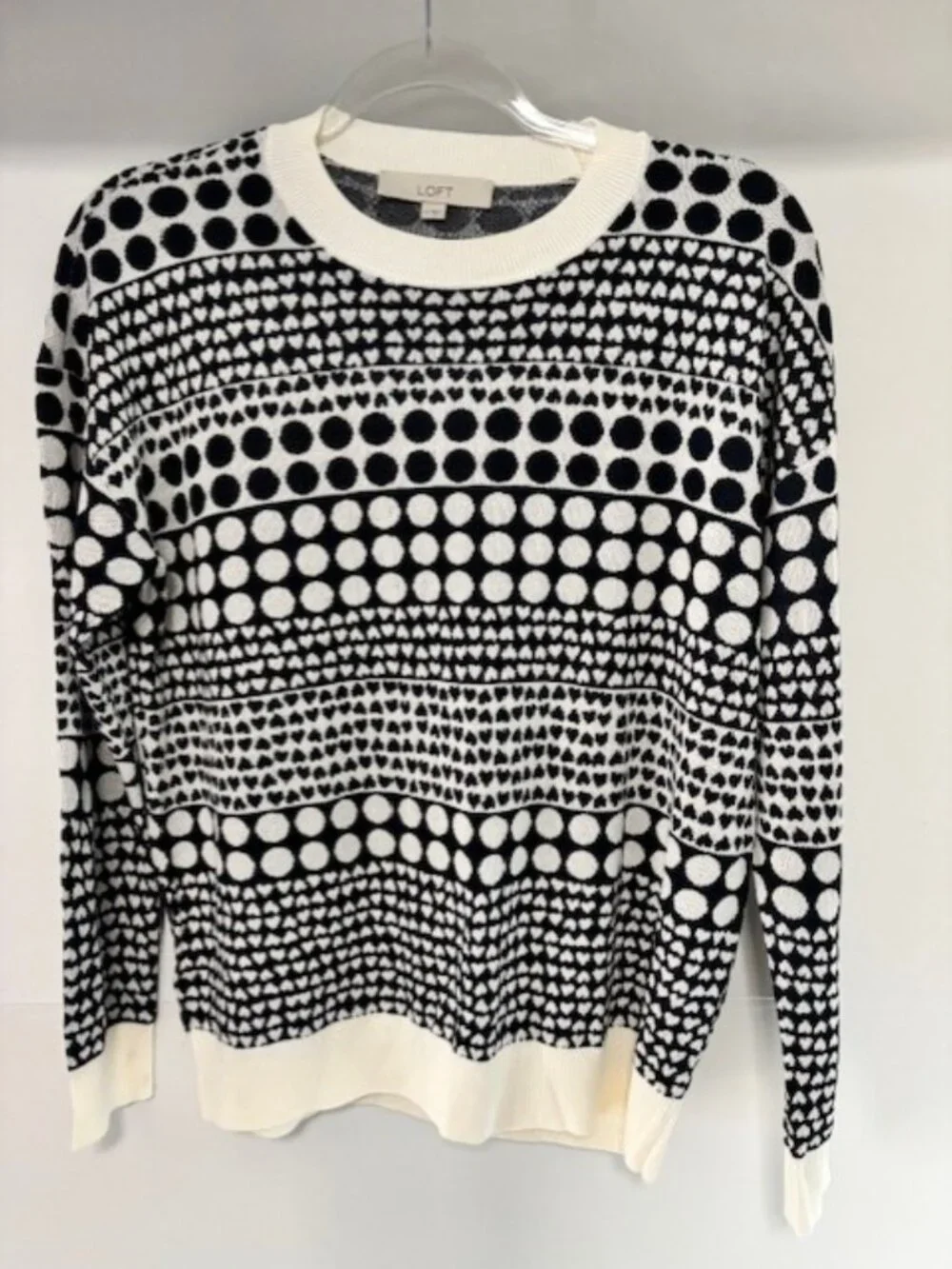 LOFT NWT Women’s M Black Cream Geometric Crewneck Sweater Long Sleeve Pullover